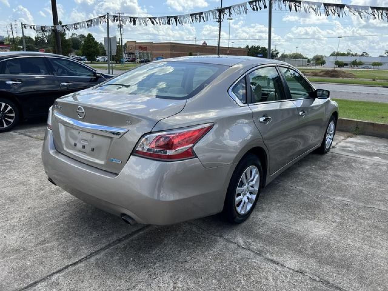 2014 Nissan Altima 2.5 - Фото 3
