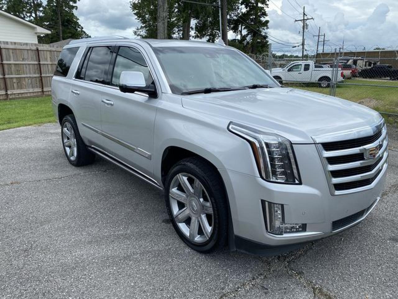 2016 Cadillac Escalade Premium - Фото 3