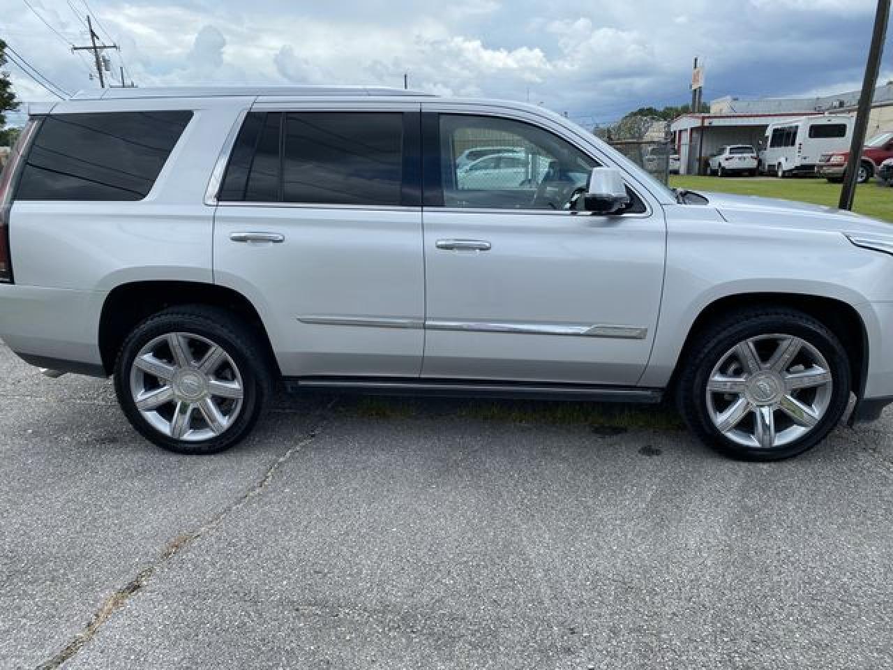 2016 Cadillac Escalade Premium - Фото 4