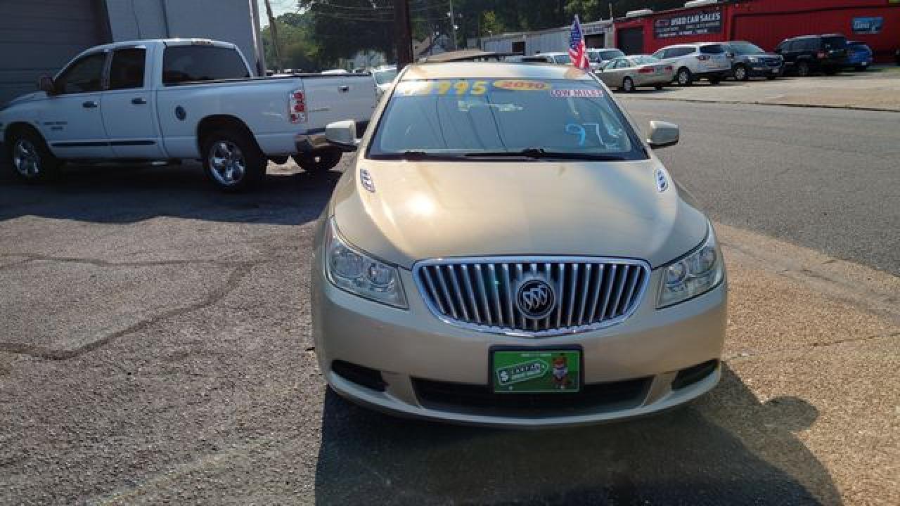 2010 Buick Lacrosse Cx - Image 2