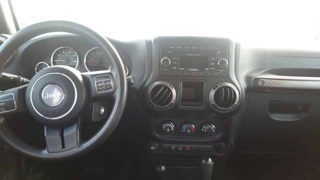 2016 Jeep Wrangler Unlimited Sport - Image 6