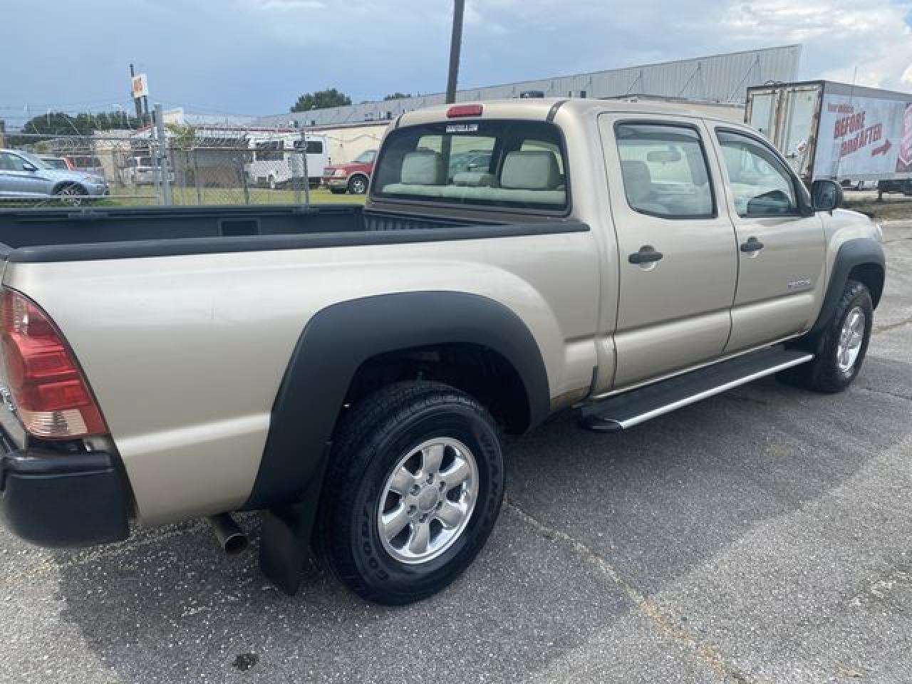 2007 Toyota Tacoma Double Cab Prerunner Long Bed - Image 5