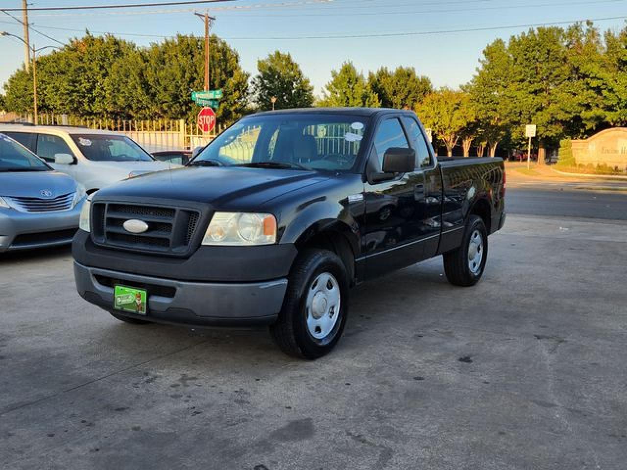 2007 Ford F150 - Image 2