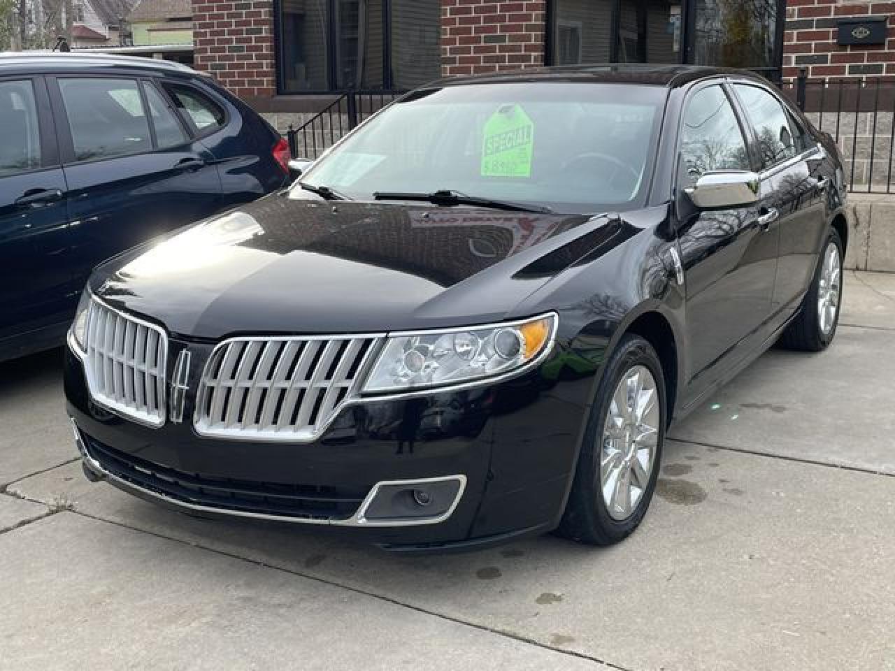 2010 Lincoln Mkz - Image 2