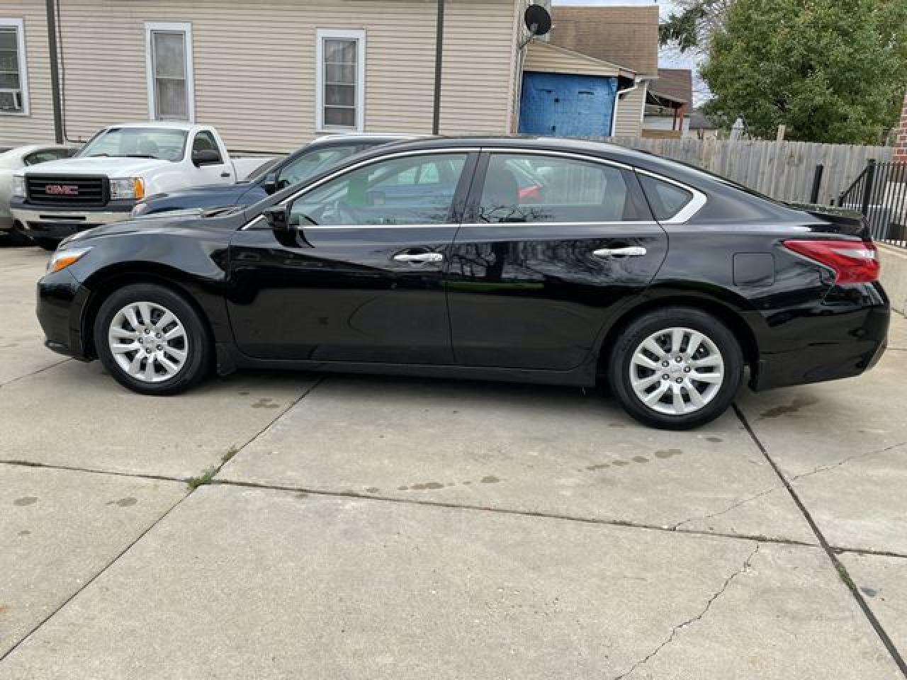 2018 Nissan Altima 2.5 - Image 3