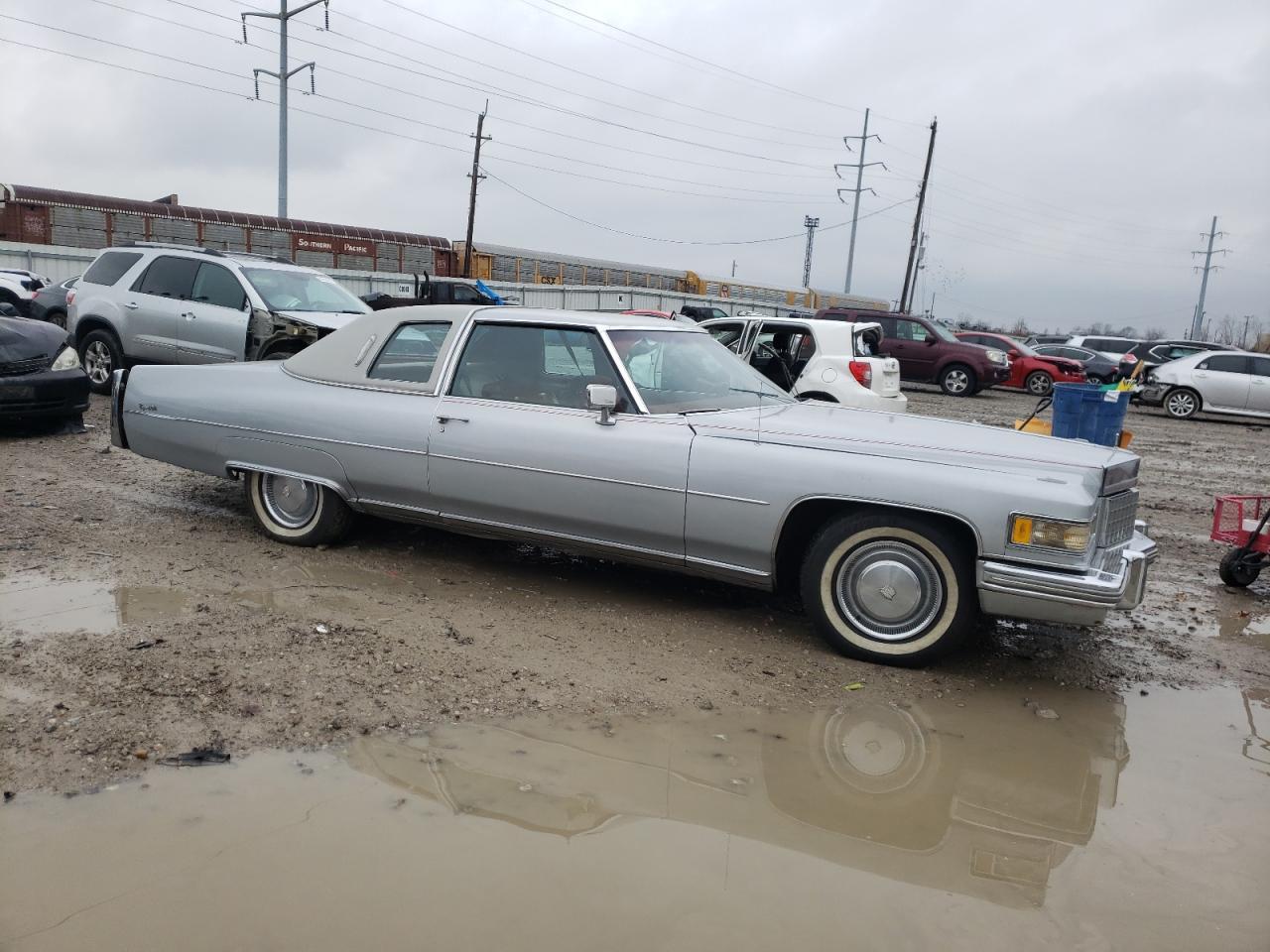 1976 Cadillac Deville - Фото 4