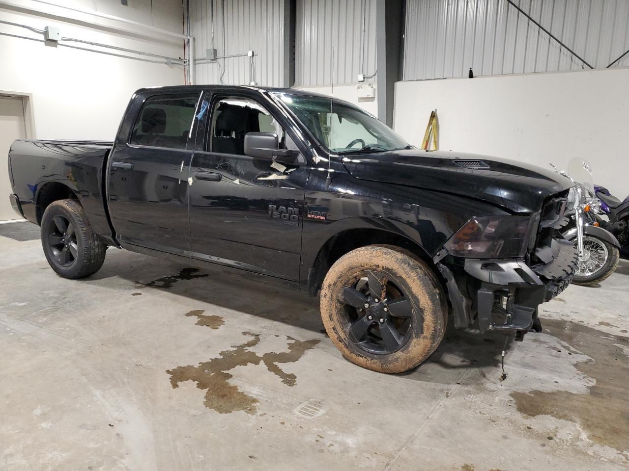 2019 Ram 1500 Classic Tradesman - Image 4