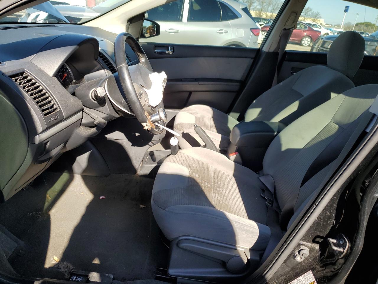 2010 Nissan Sentra 2.0 - Image 7