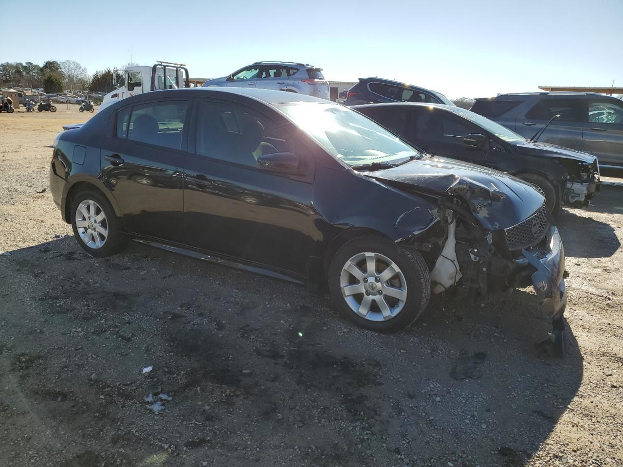 2010 Nissan Sentra 2.0 - Image 4