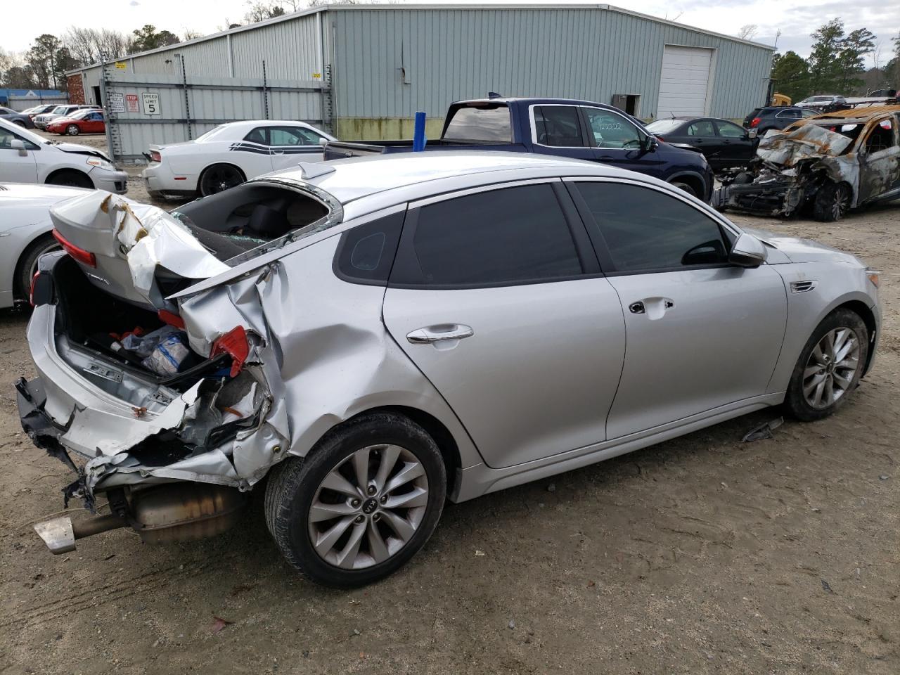 2016 Kia Optima Lx - Фото 3
