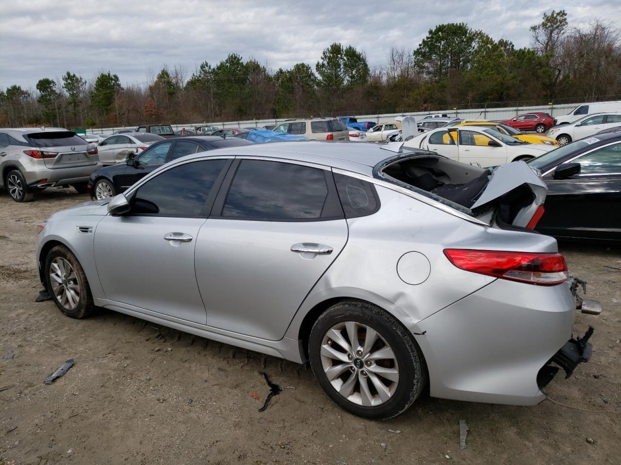 2016 Kia Optima Lx - Фото 2