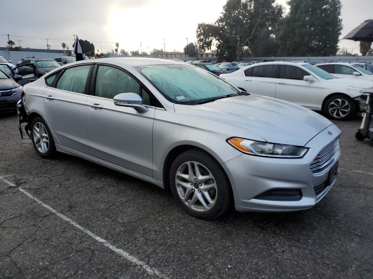 2014 Ford Fusion Se - Фото 4