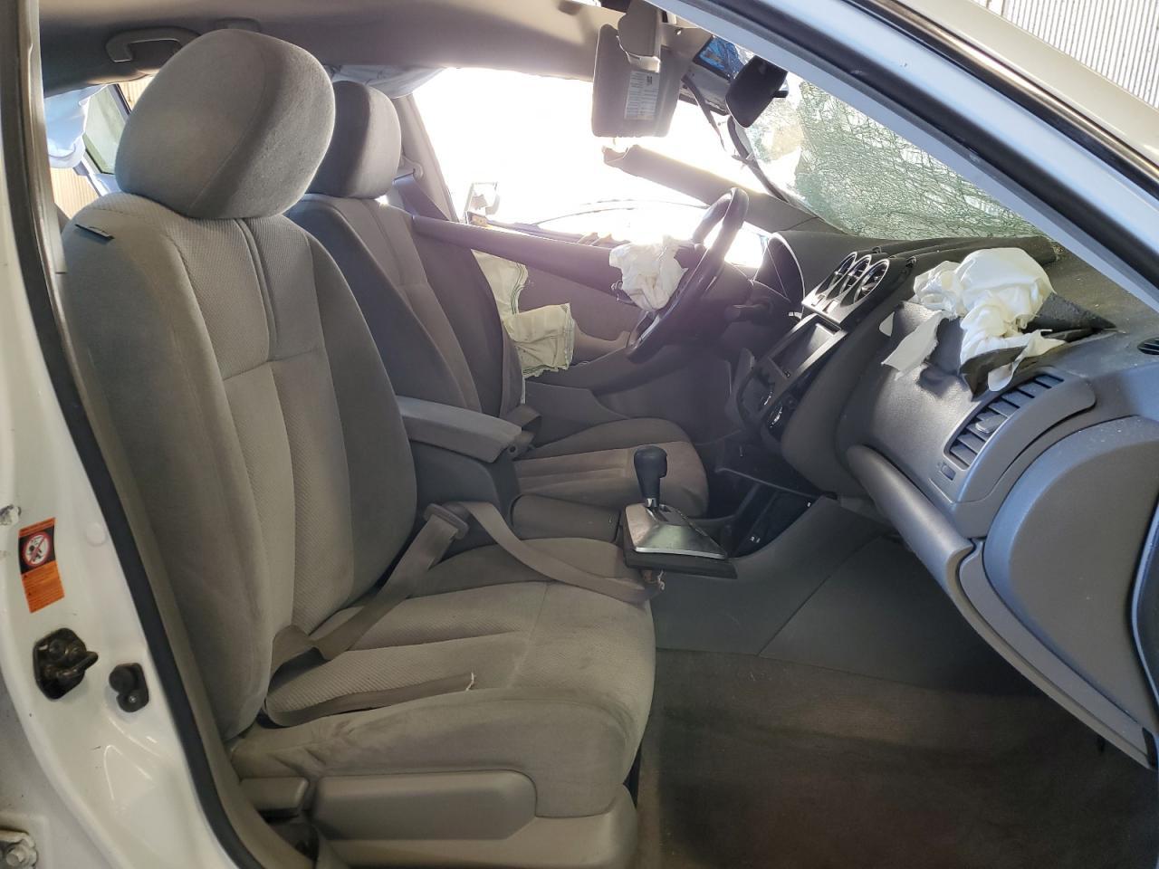 2009 Nissan Altima 2.5 - Image 7
