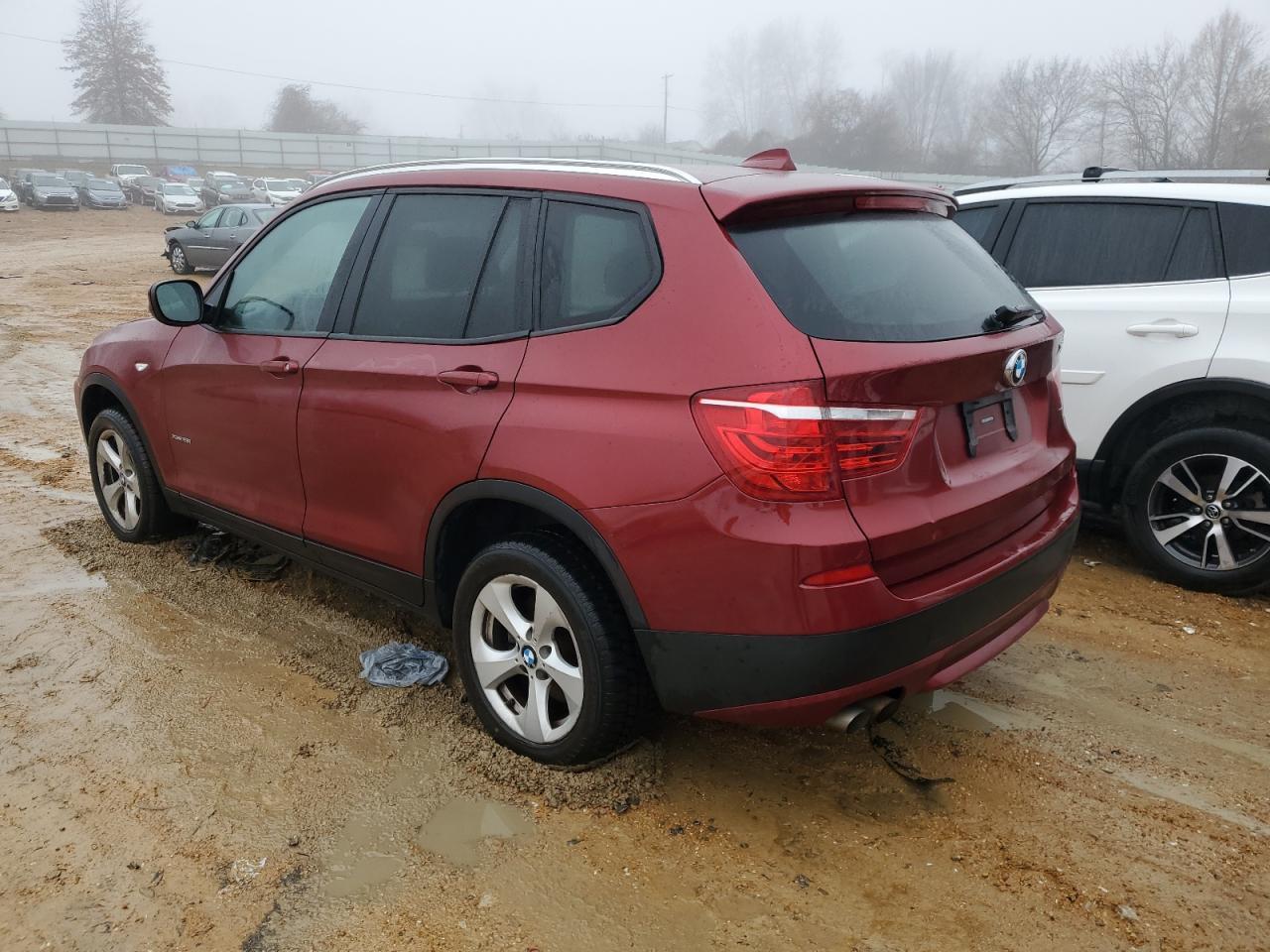 2011 BMW X3 xDrive28I - Фото 2
