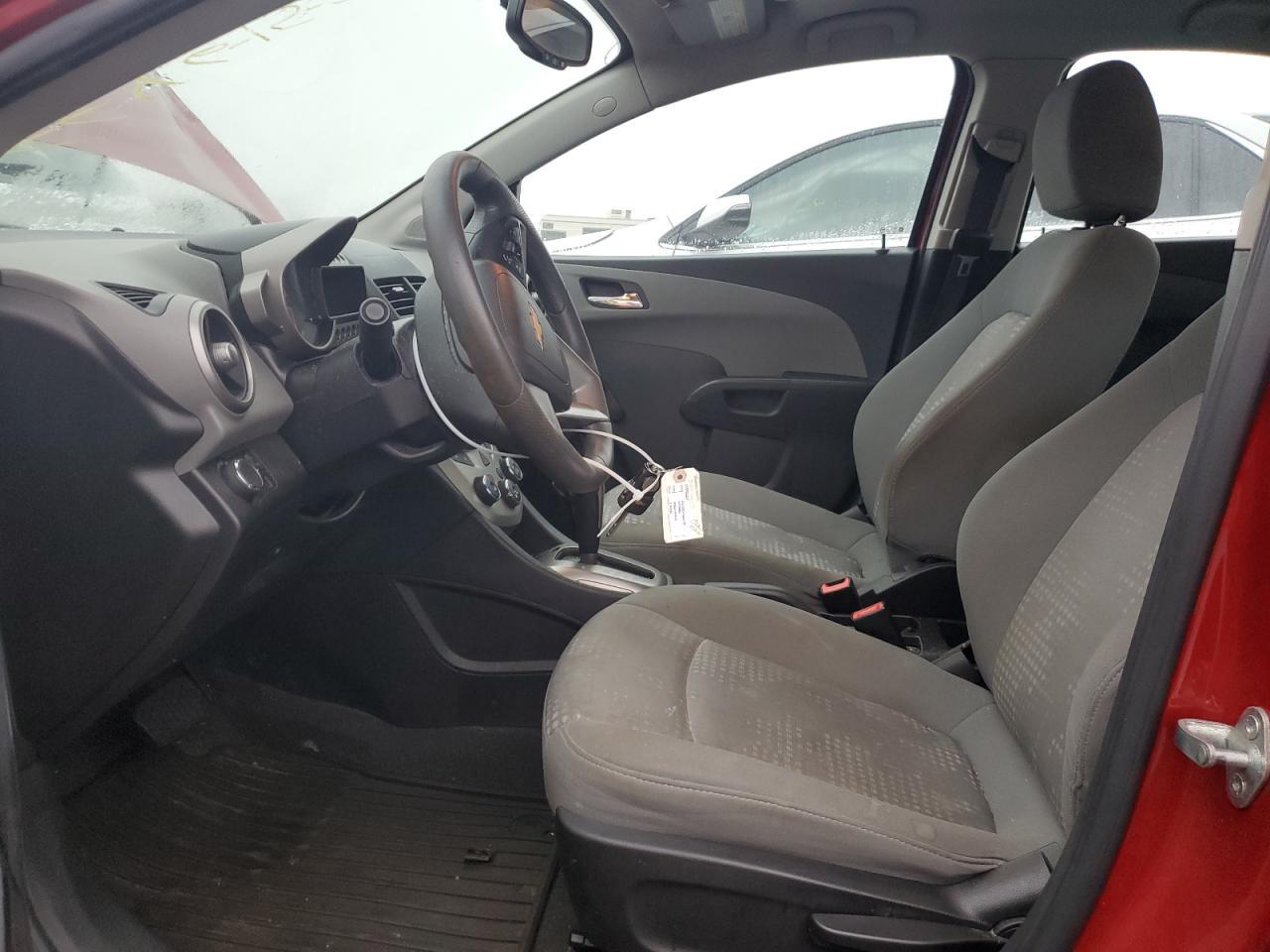 2014 Chevrolet Sonic Ls - Image 7