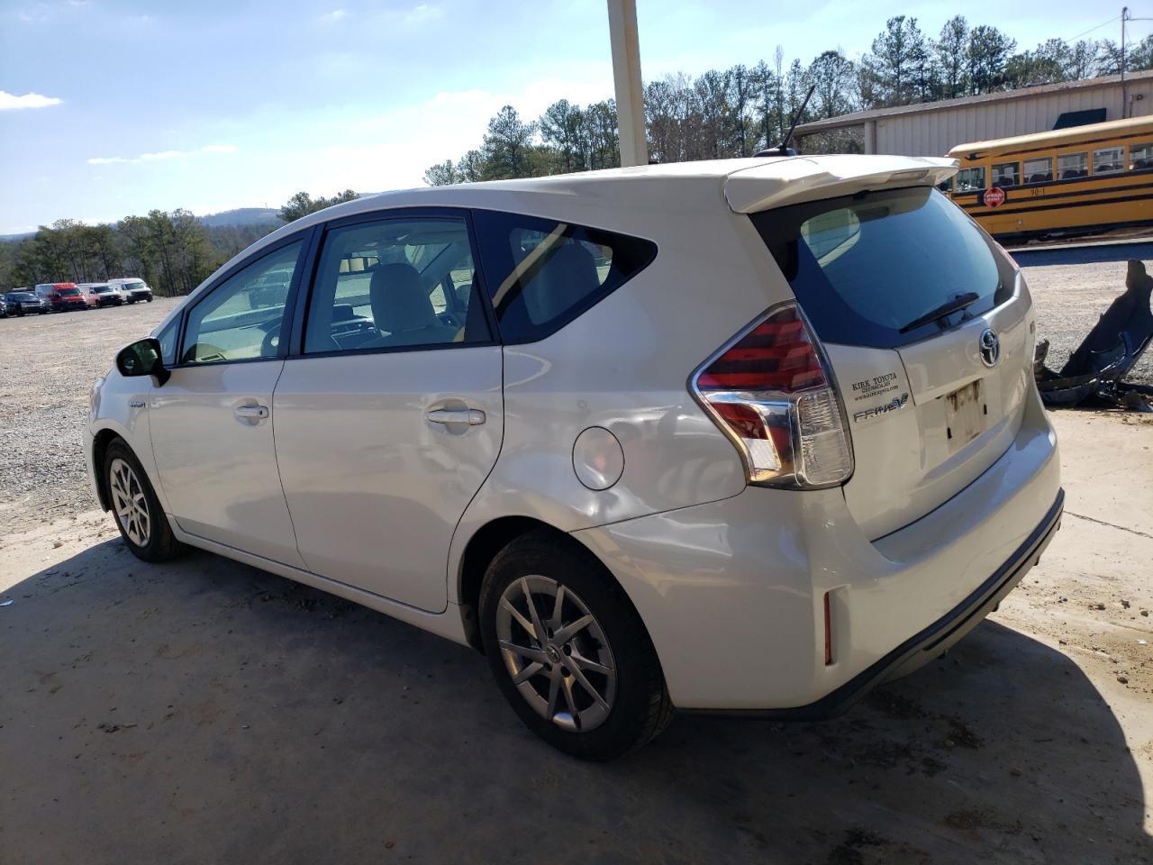 2015 Toyota Prius V - Image 2