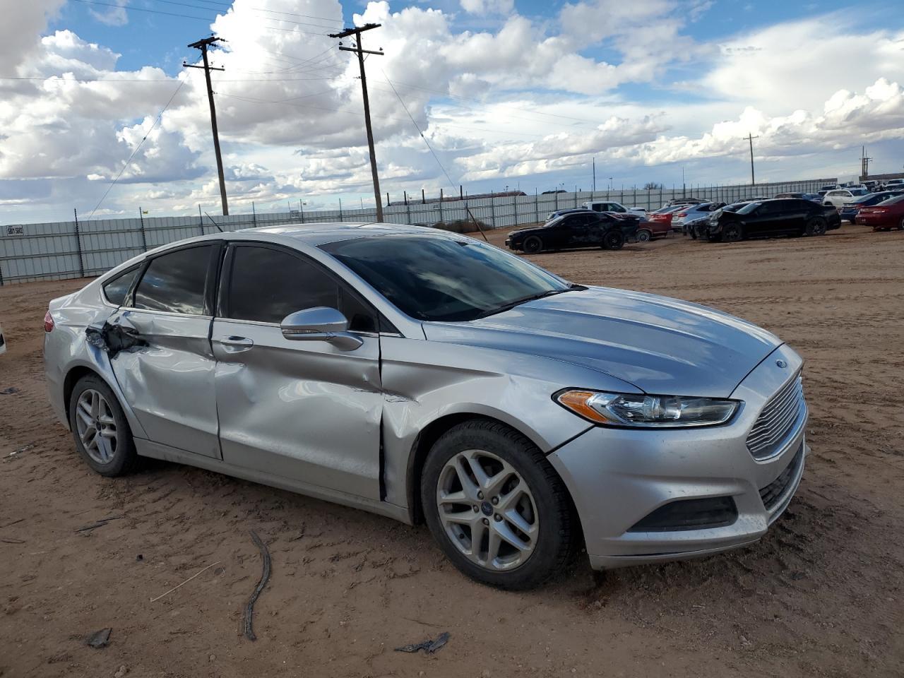 2016 Ford Fusion Se - Image 4