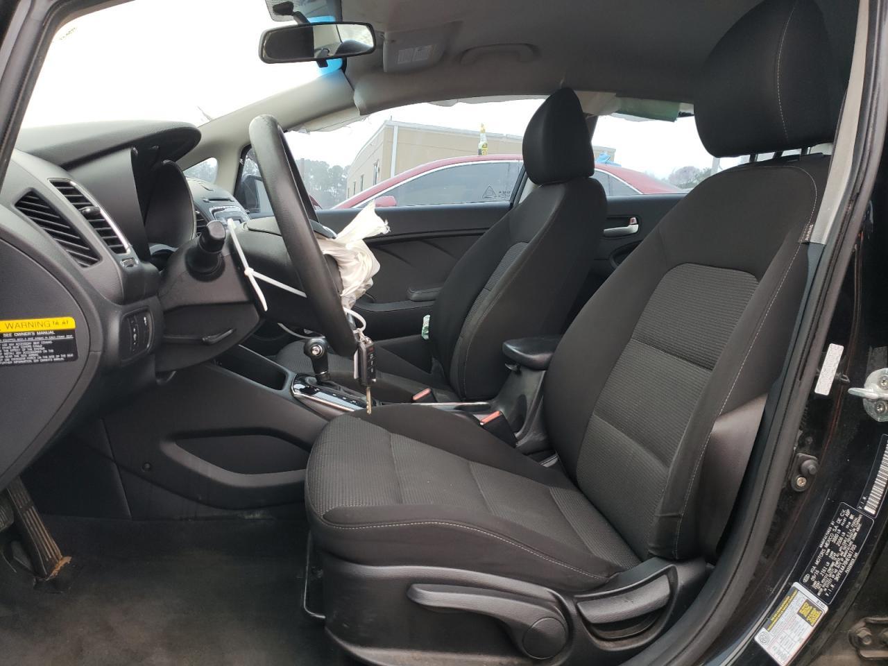 2017 Kia Forte Lx - Image 7