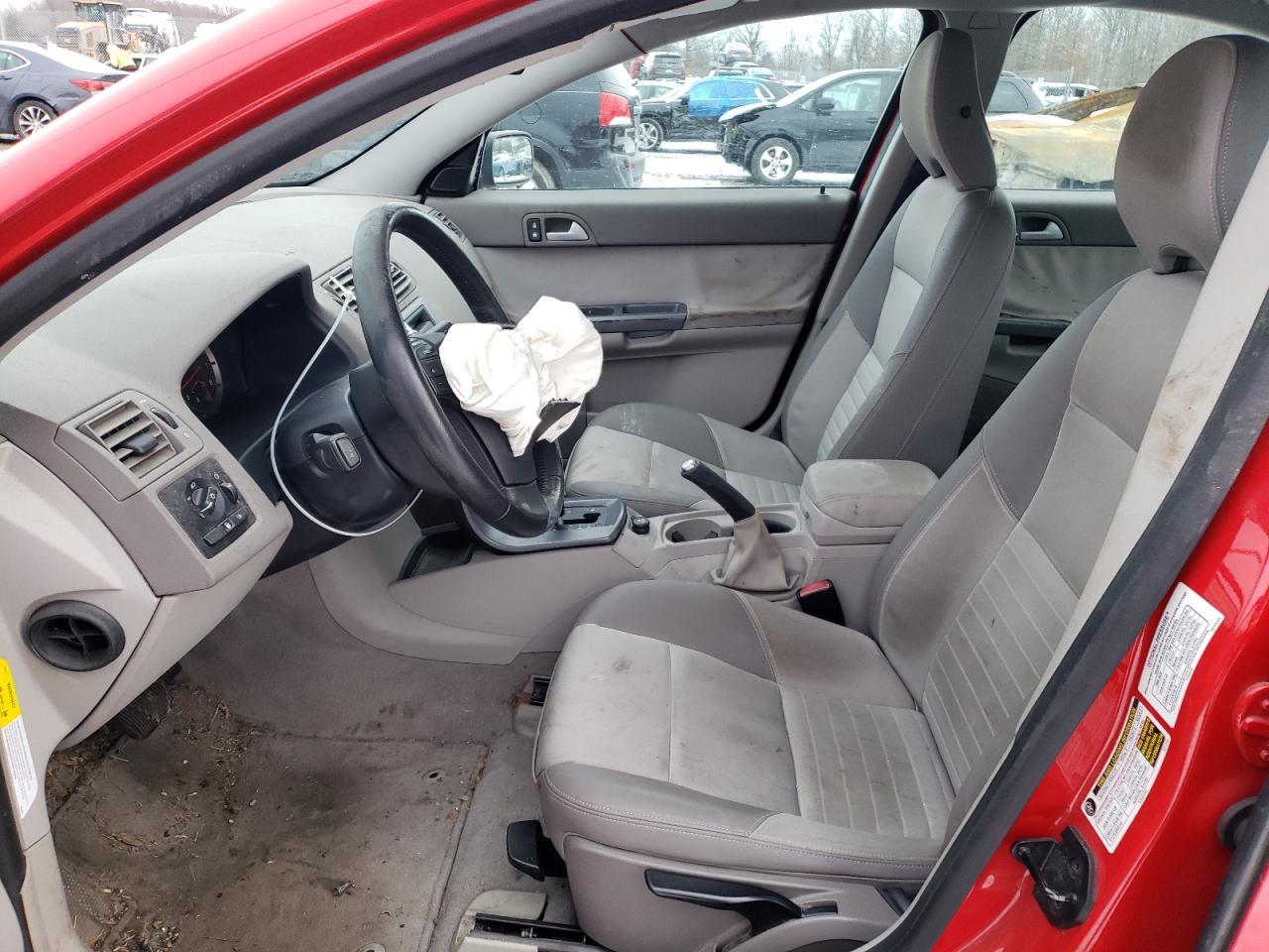 2005 Volvo S40 2.4I - Image 7