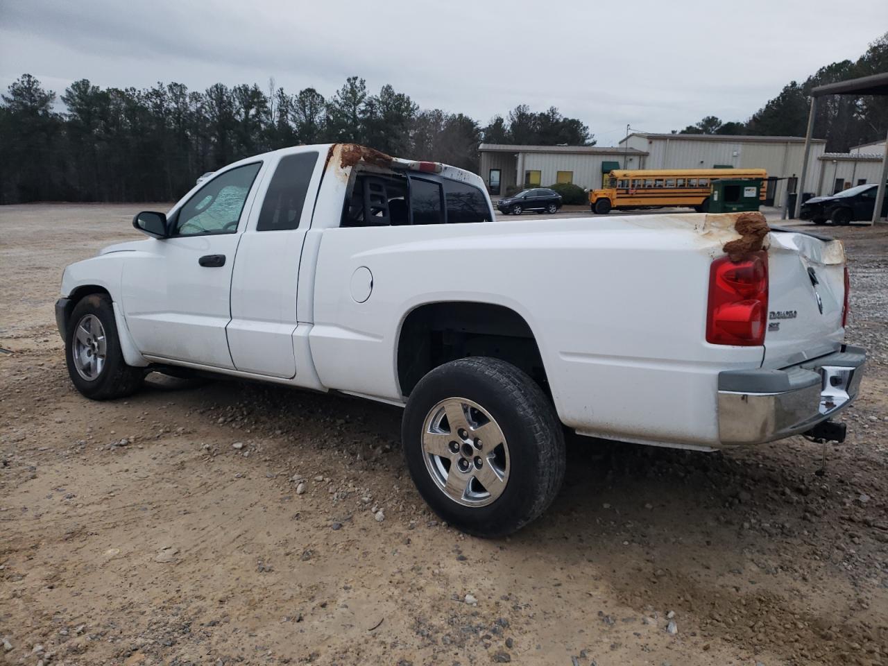 2005 Dodge Dakota Slt - Фото 2