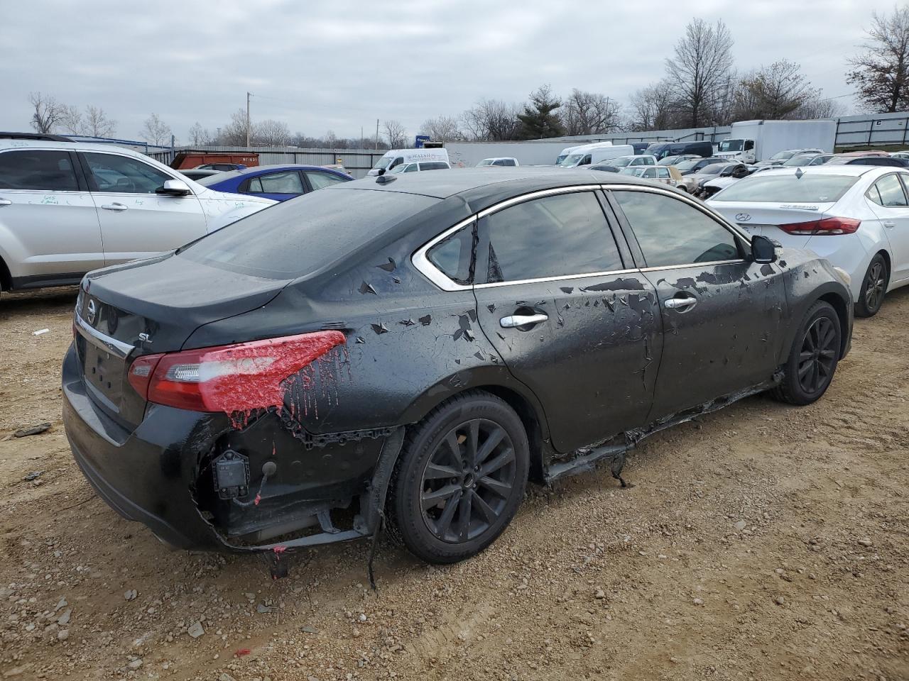 2018 Nissan Altima 2.5 - Image 3
