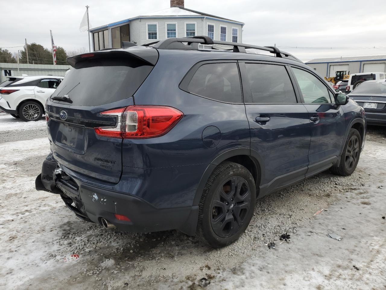2023 Subaru Ascent - Image 3