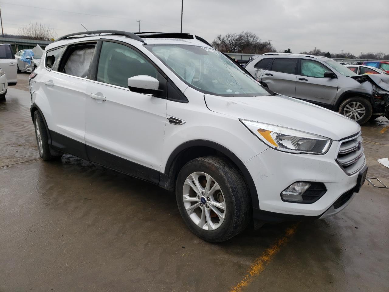 2018 Ford Escape Se - Фото 4
