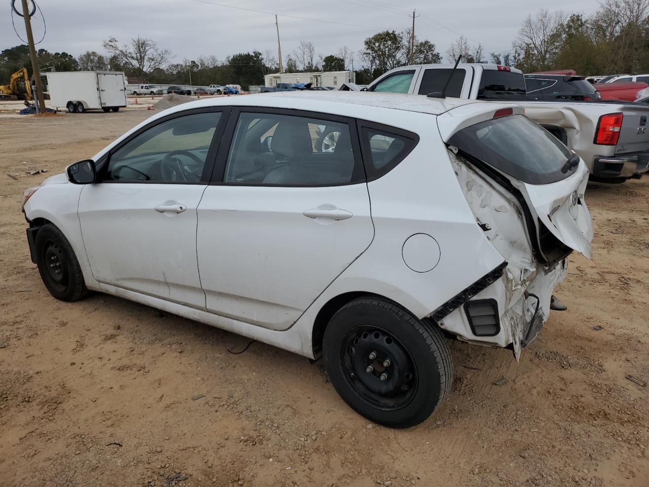2016 Hyundai Accent Se - Фото 2