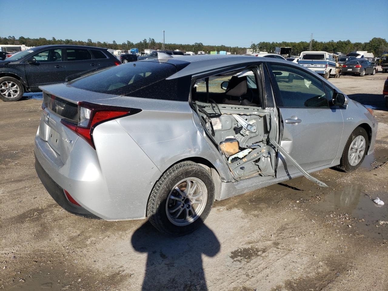 2019 Toyota Prius - Image 3