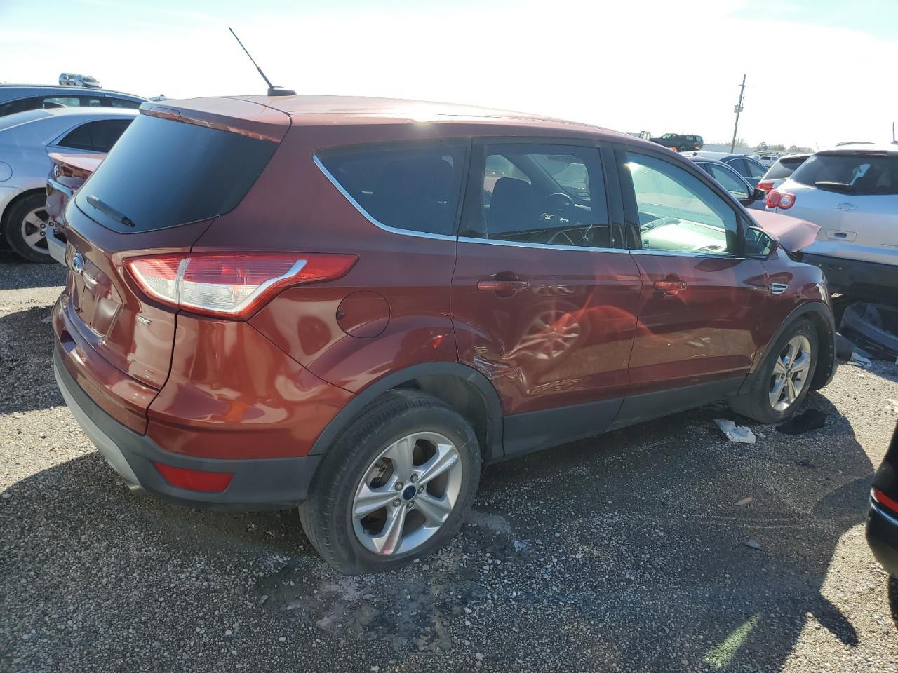 2015 Ford Escape Se - Image 3