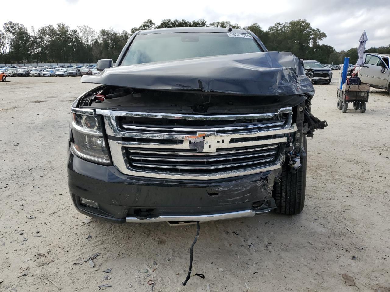 2017 Chevrolet Suburban K1500 Lt - Фото 5
