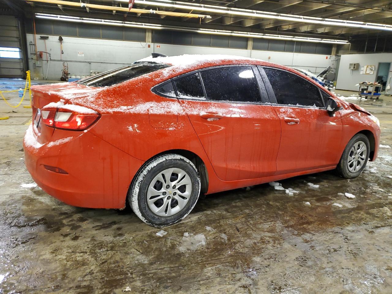 2019 Chevrolet Cruze - Фото 3