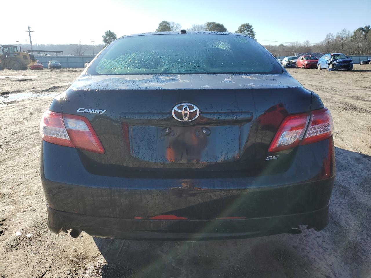 2010 Toyota Camry Base - Фото 6