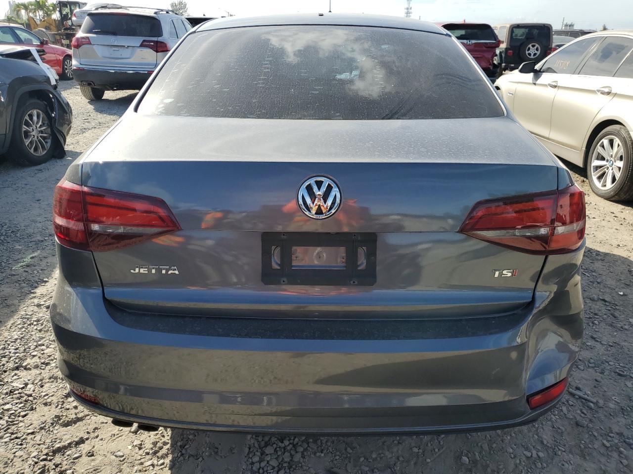 2017 Volkswagen Jetta S - Image 6