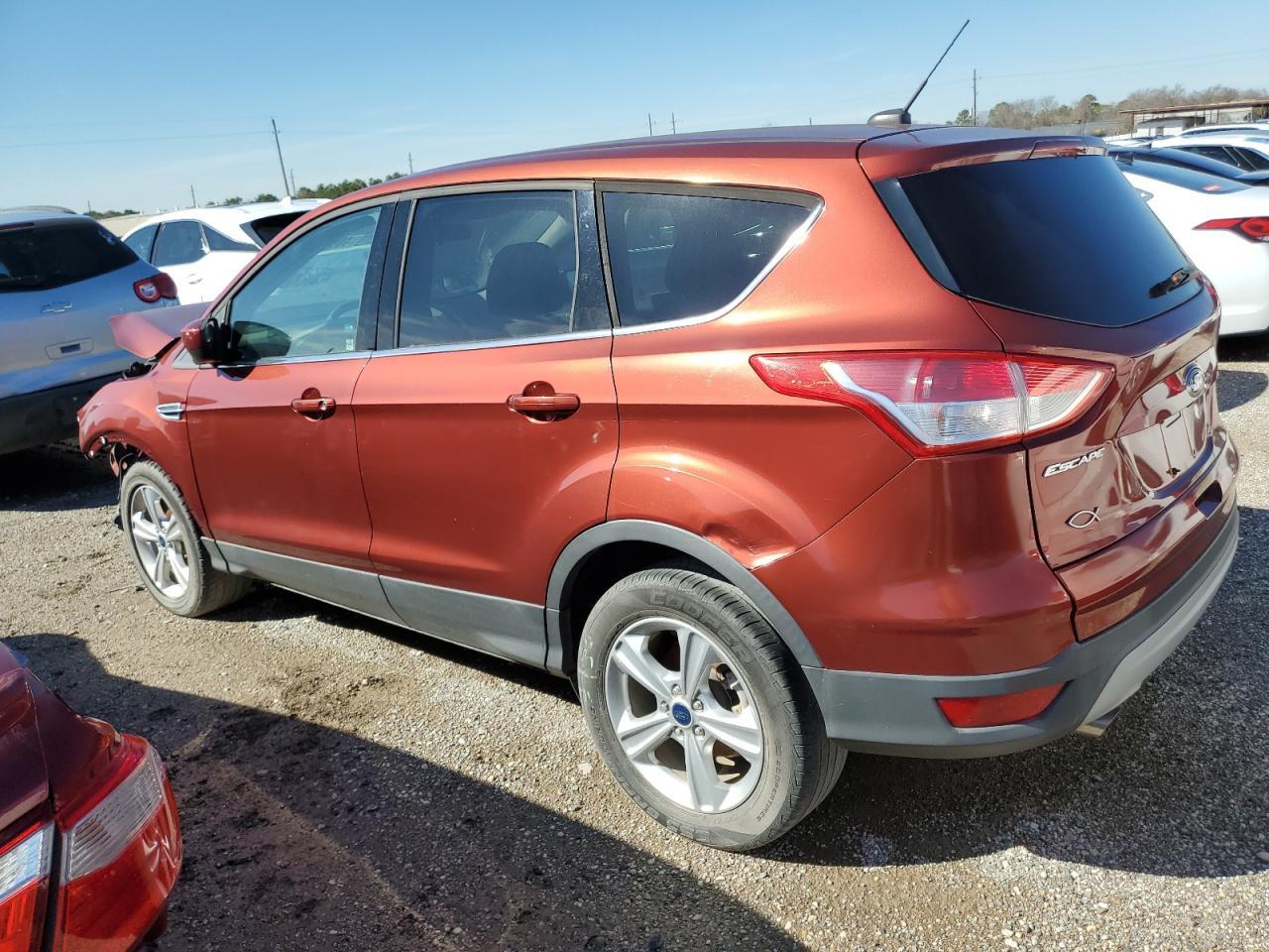 2015 Ford Escape Se - Image 2