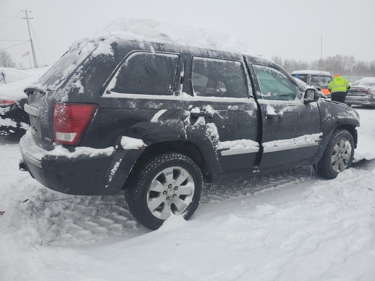 2010 Jeep Grand Cherokee Limited - Image 3