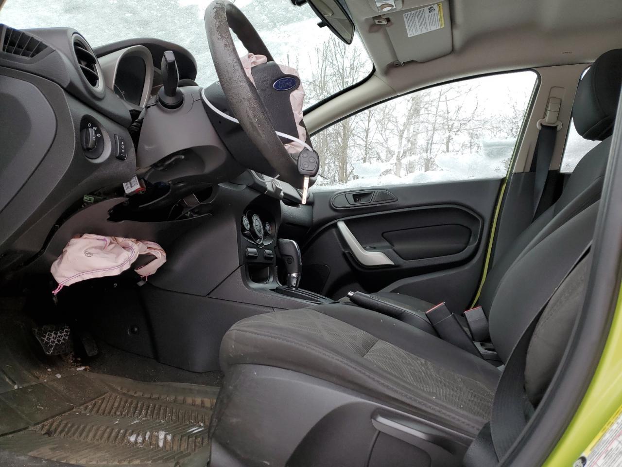 2012 Ford Fiesta Se - Фото 7