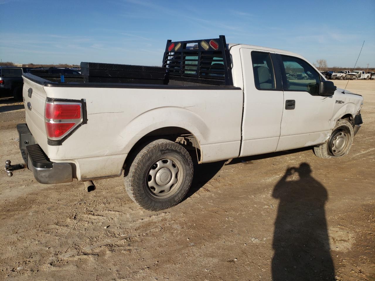 2012 Ford F150 Super Cab - Фото 3