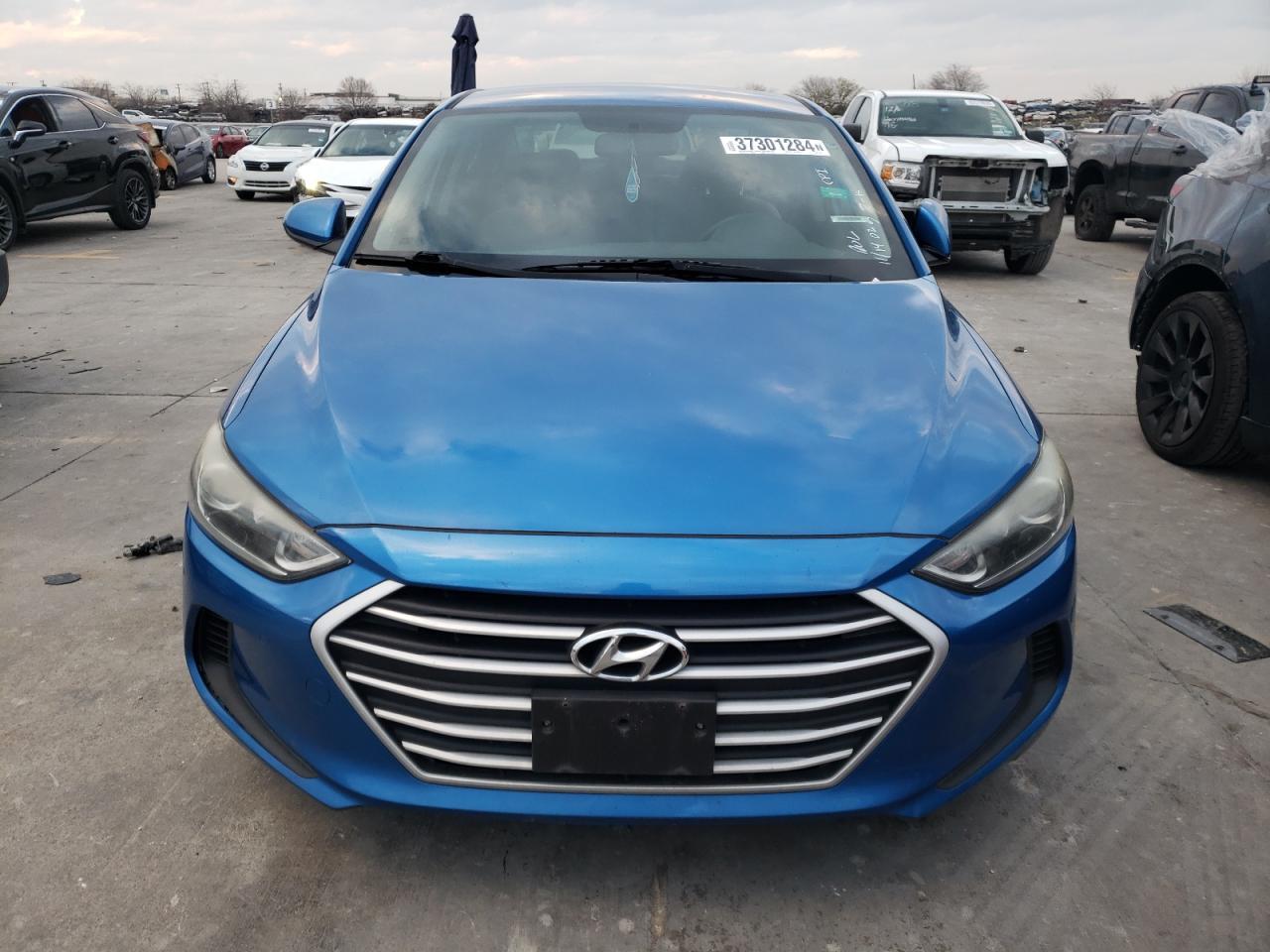2017 Hyundai Elantra Se - Image 5