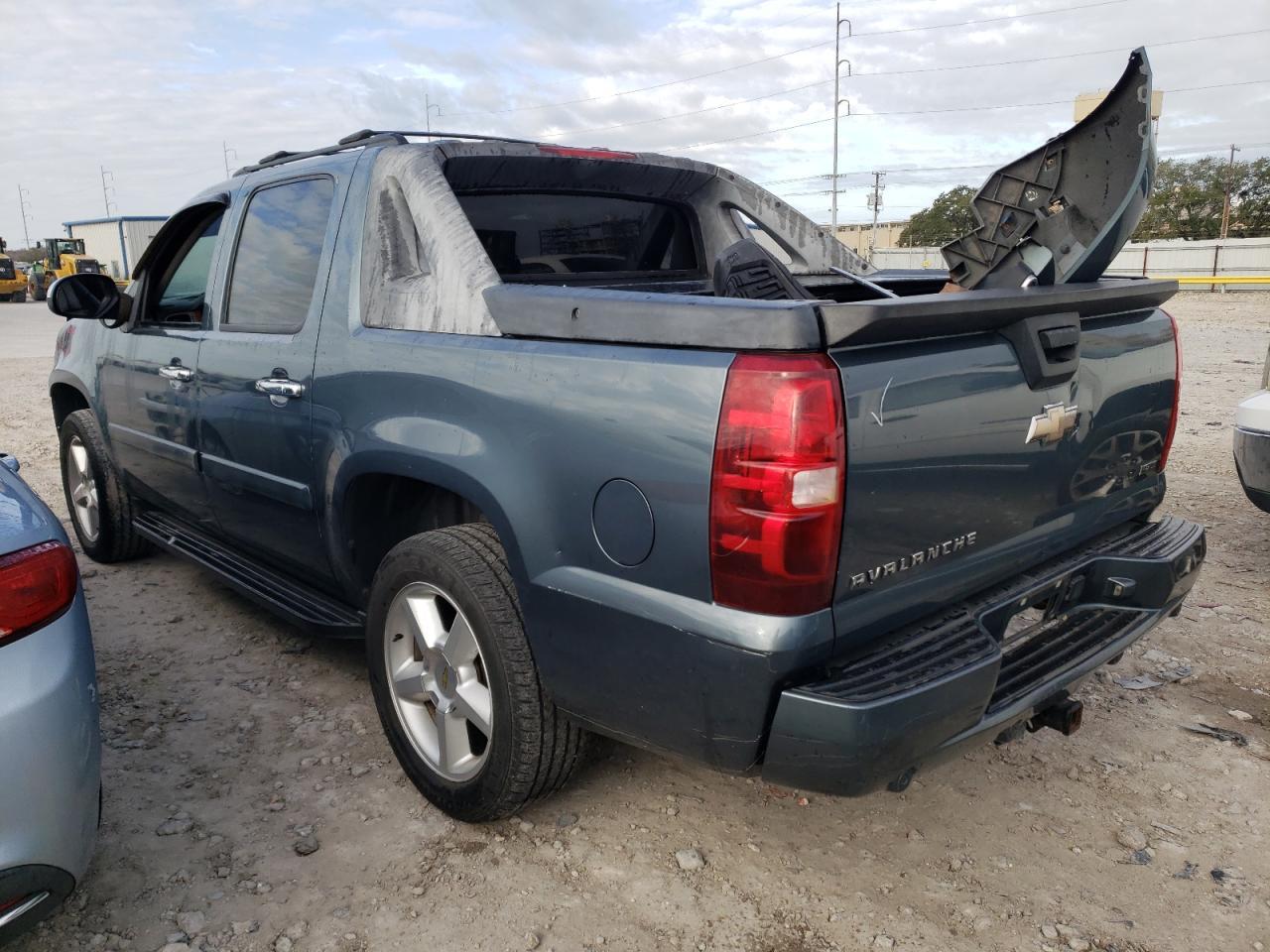 2008 Chevrolet Avalanche C1500 - Фото 2