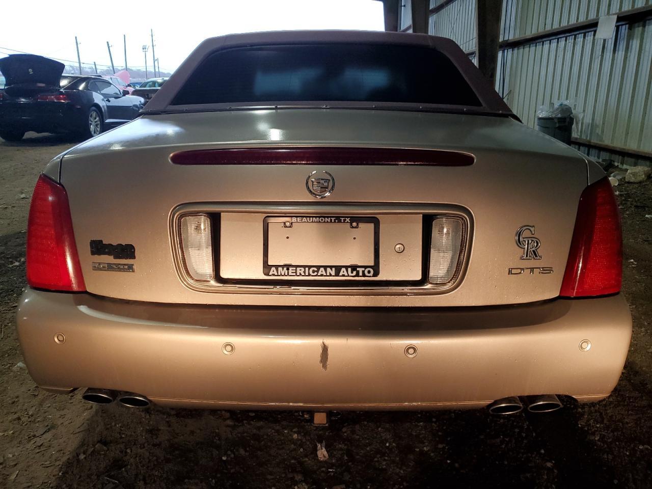 2004 Cadillac Deville Dts - Image 6
