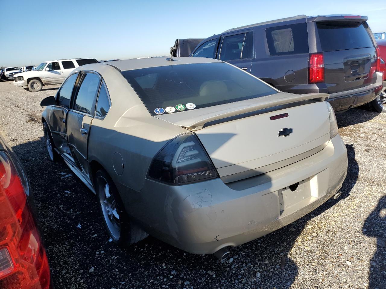 2012 Chevrolet Impala Lt - Image 2