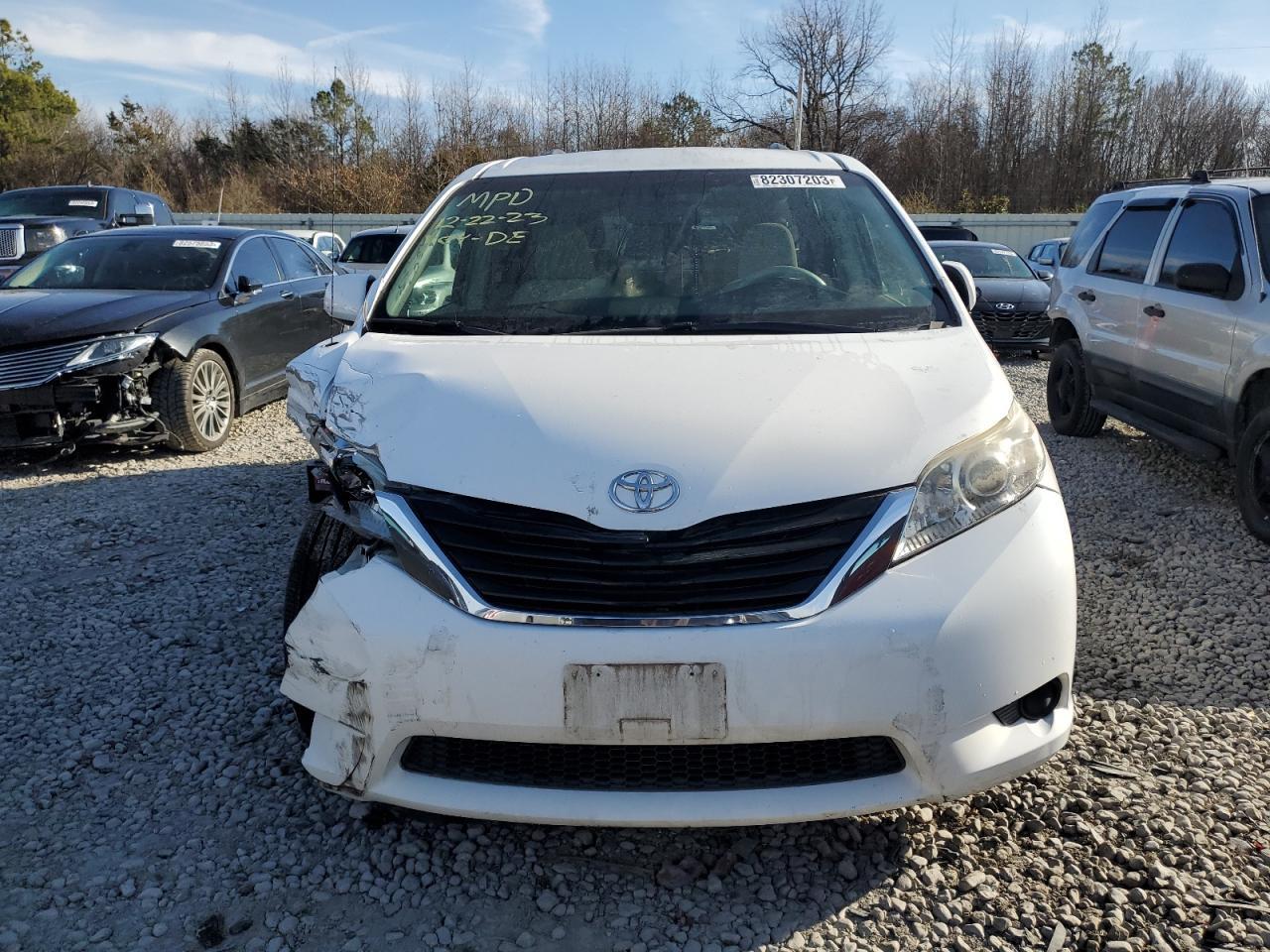 2011 Toyota Sienna Le - Фото 5