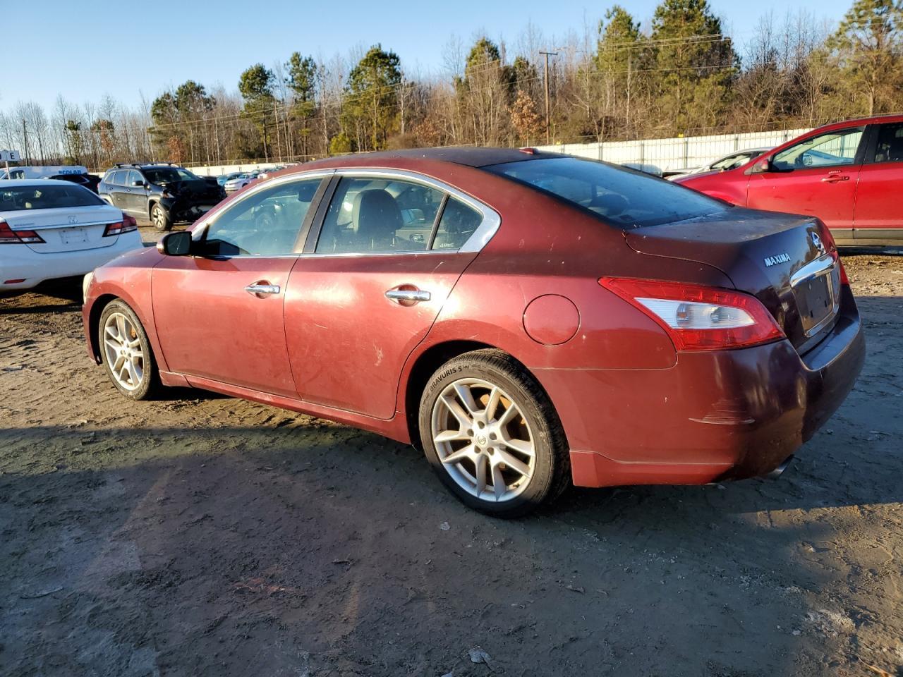 2010 Nissan Maxima S - Фото 2
