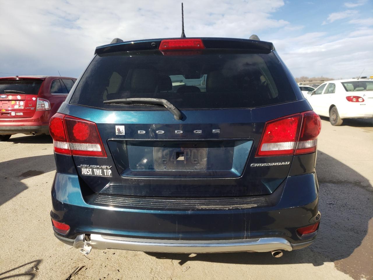 2015 Dodge Journey Crossroad - Image 6