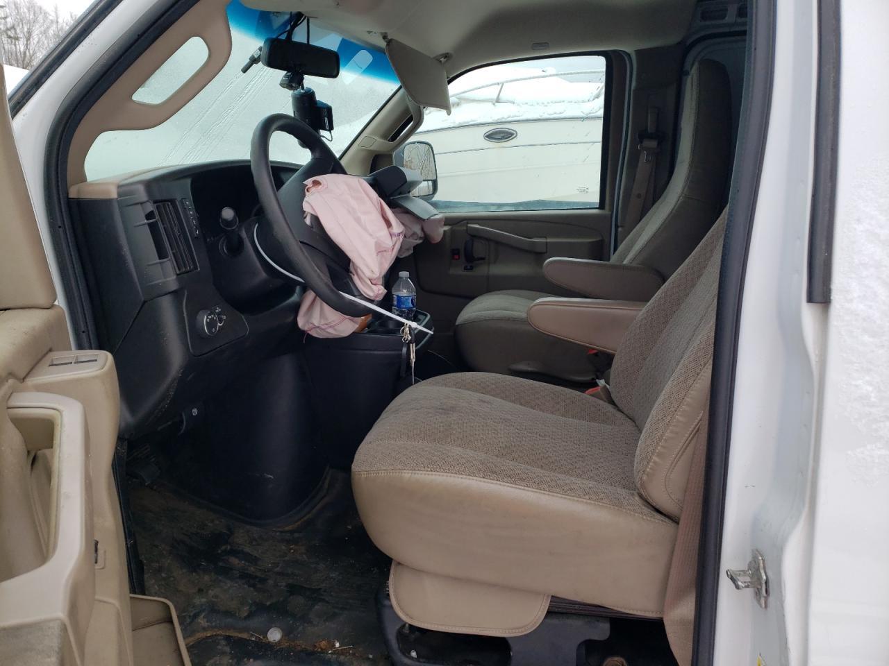 2020 Chevrolet Express G2500 - Image 7