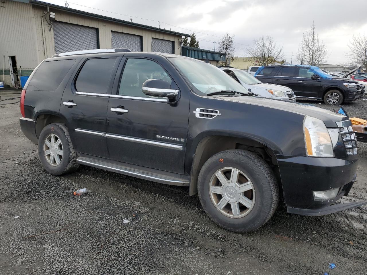 2007 Cadillac Escalade Luxury - Image 4