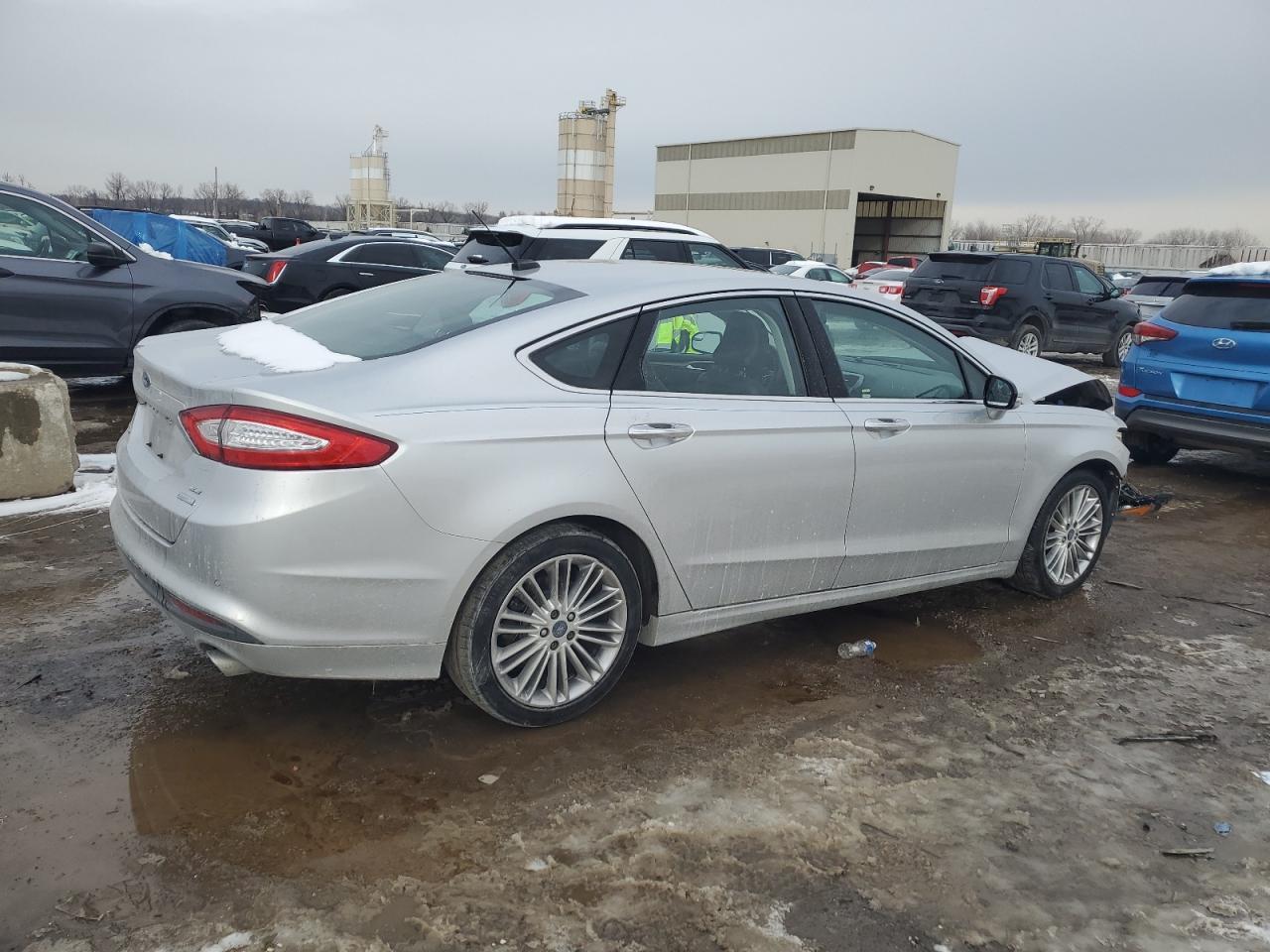 2015 Ford Fusion Se - Фото 3