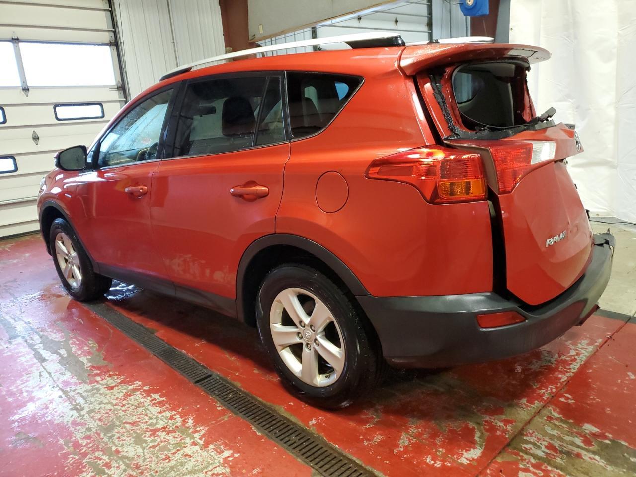 2013 Toyota Rav4 Xle - Image 2