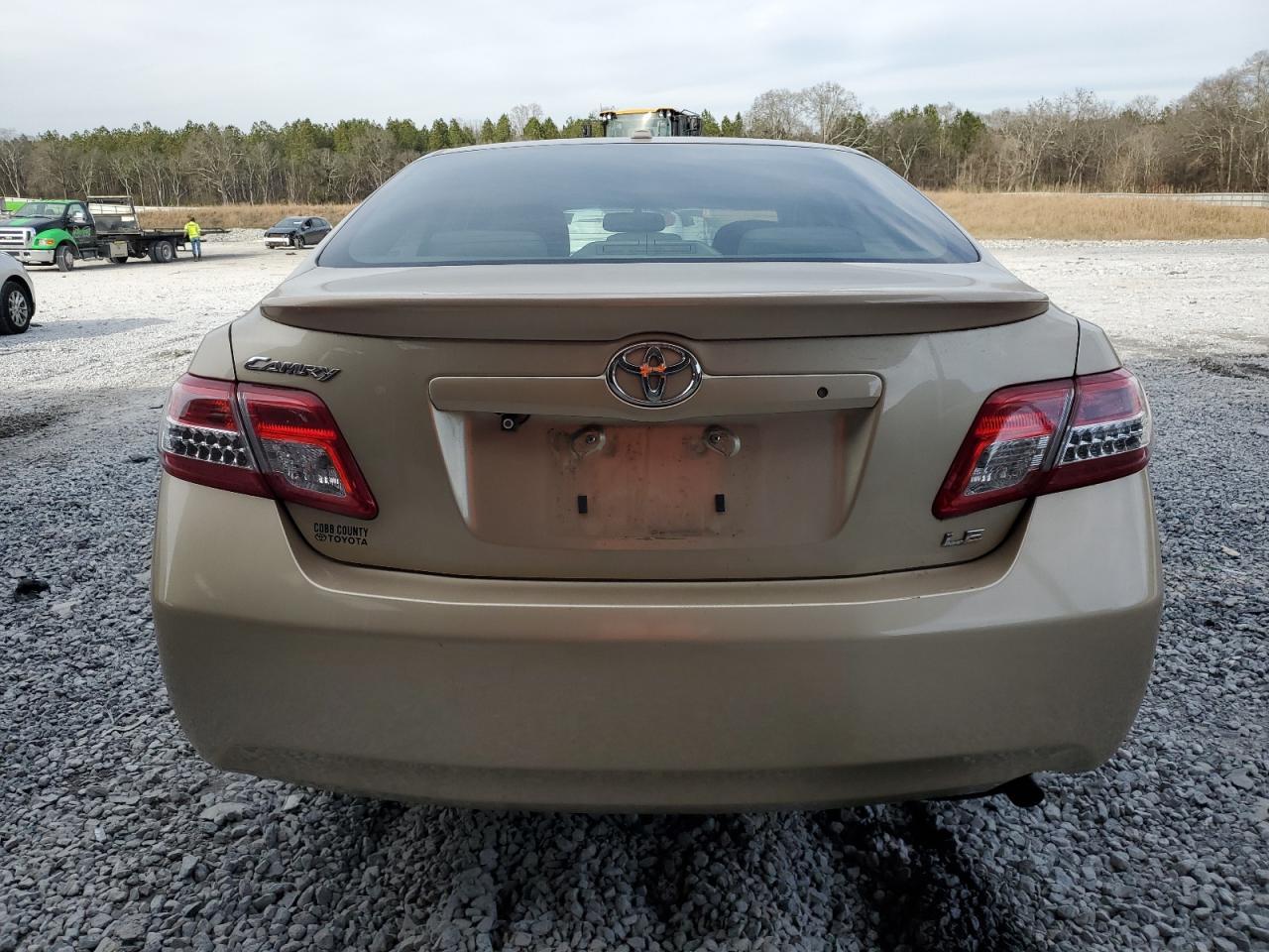 2011 Toyota Camry Base - Image 6